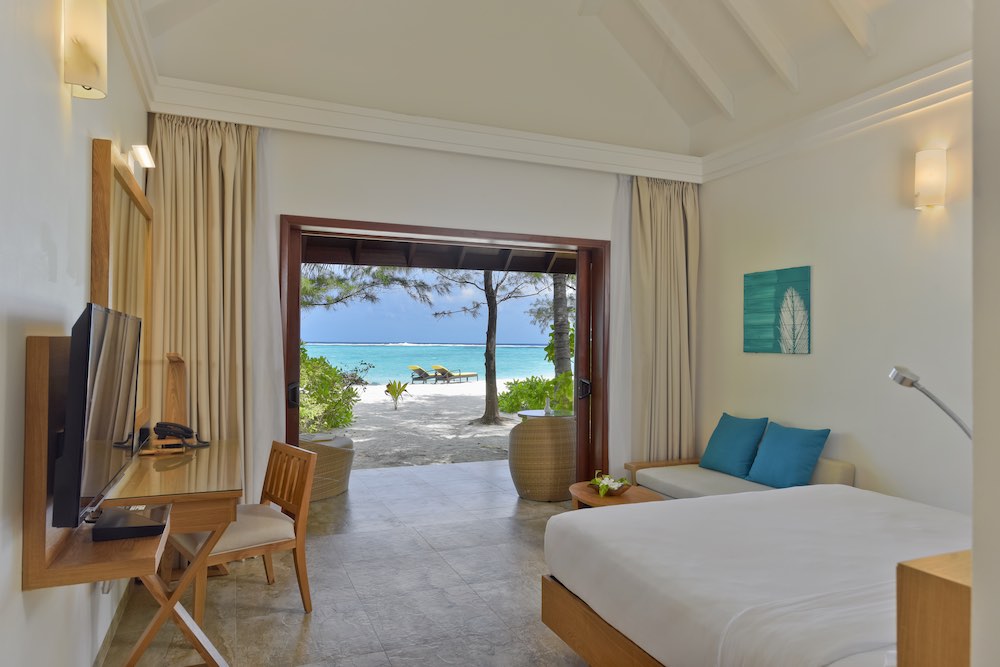 Premium Beach Villa at Summer Island, view 2